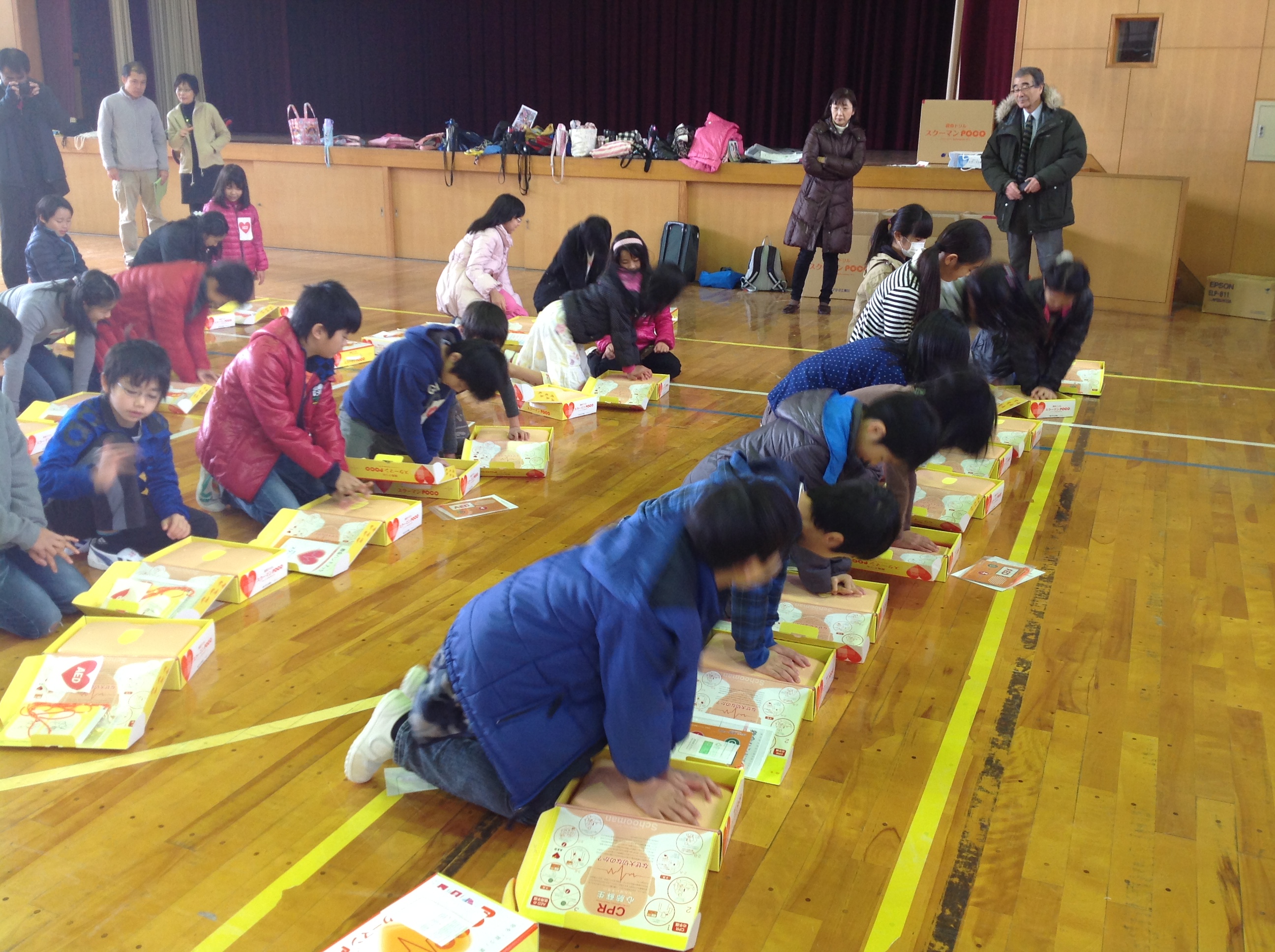 JS小学生高学年全裸　乾布摩擦 